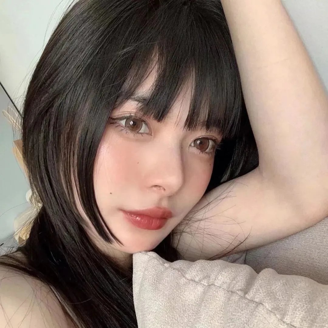 瓶中美人